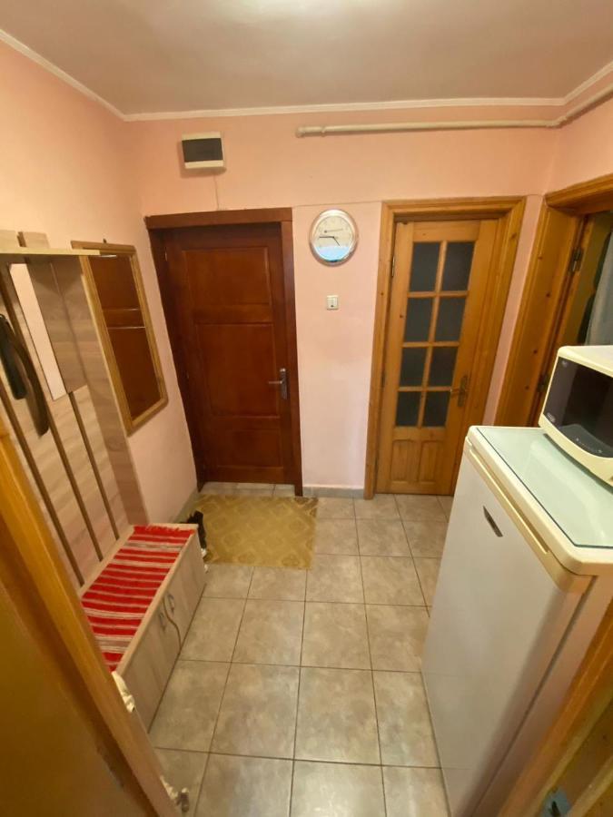 Apartament สลานิก-มอลโดวา ภายนอก รูปภาพ